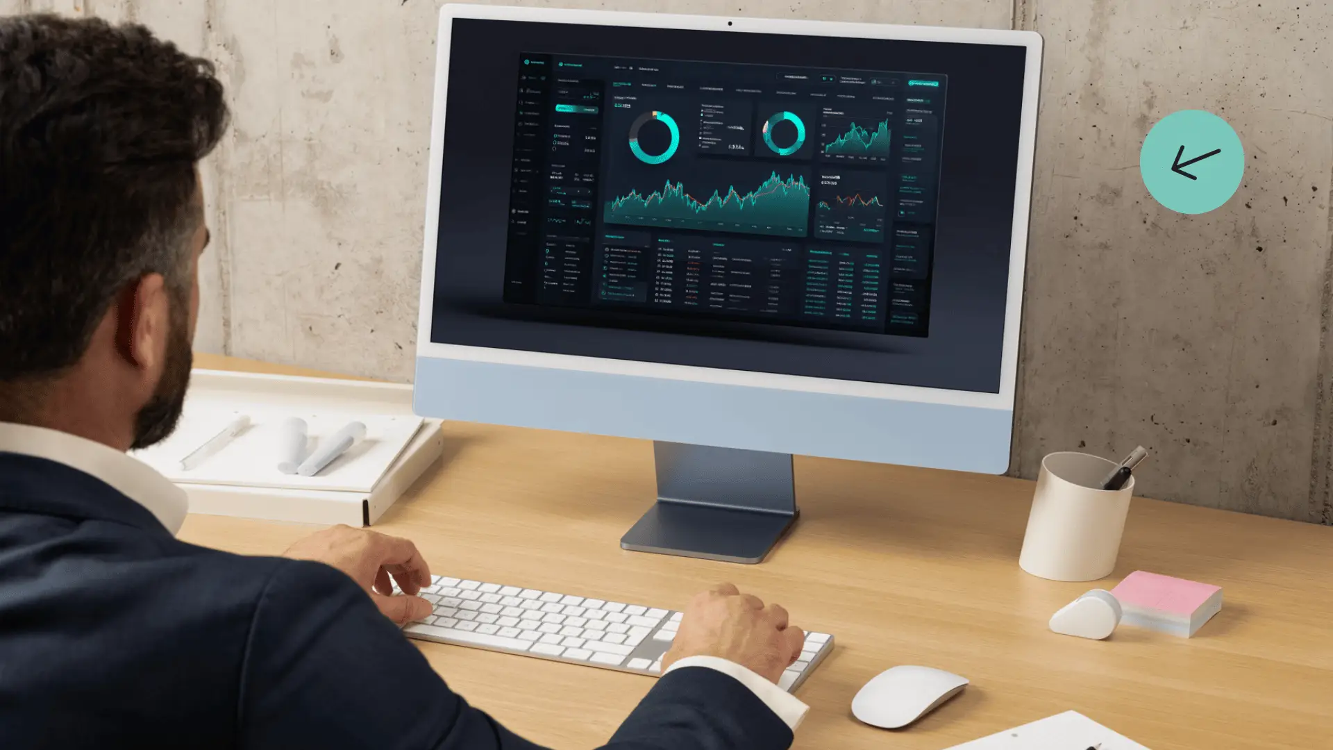 about us impuesto - laptop with data
